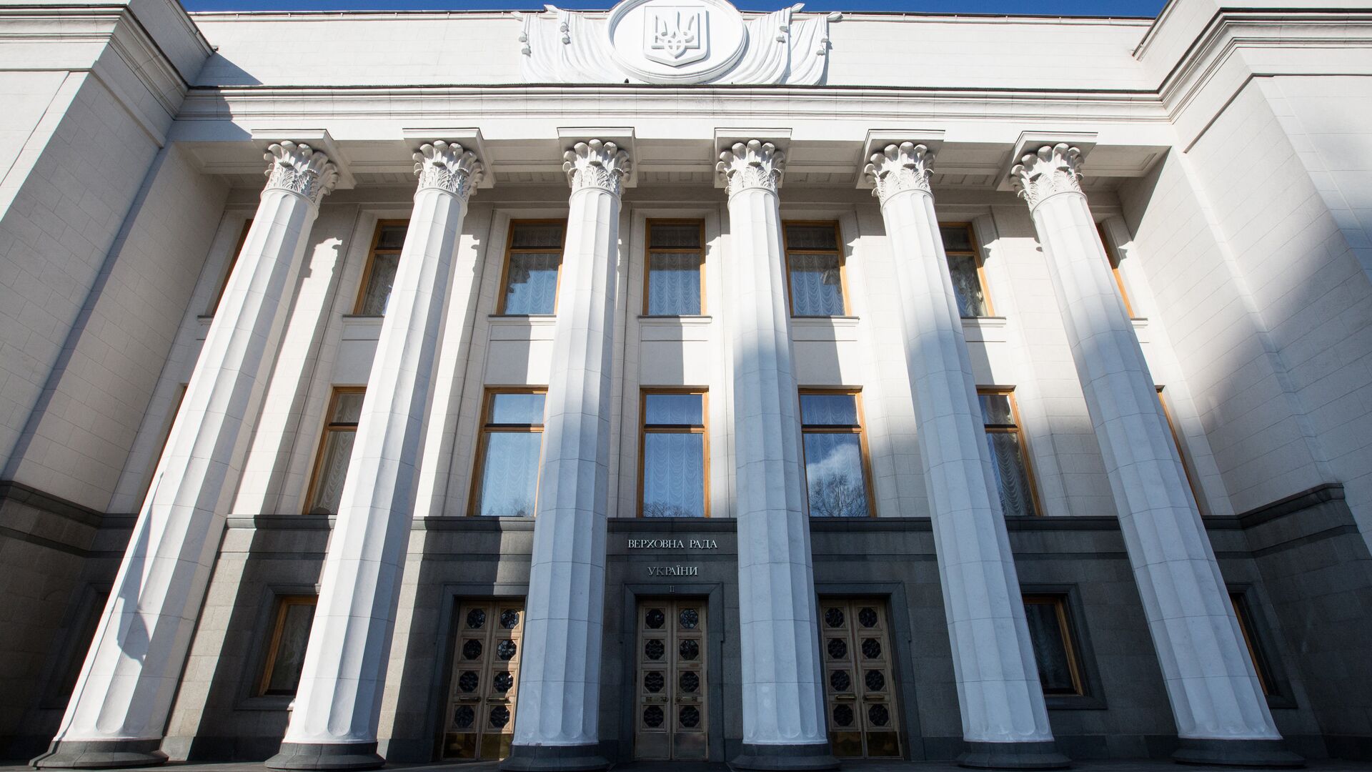 Депутат Рады объяснил, каким образом Киев получает прибыль на закупках снарядов из ЕС