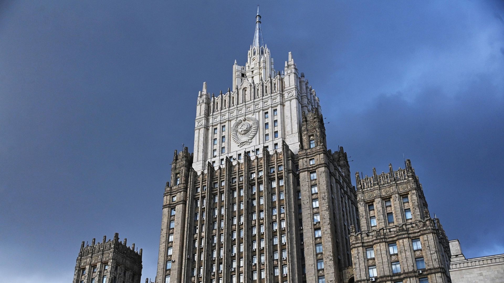 МИД не располагает информацией о предложении Зеленского остановить удары в Черном море