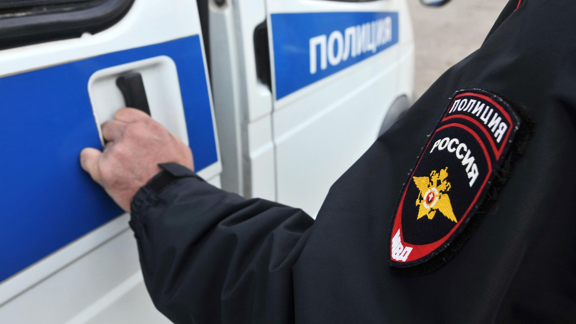 В отделении «Почты России» в Тюмени мужчина напал на женщину