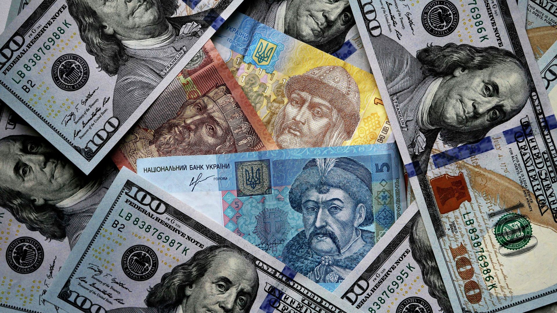 Доллар на Украине впервые достиг 45 гривен
